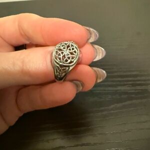Women's Stainless Steel Ring Silver Celtic Knot size 6
